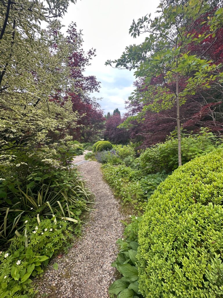 English garden walkway