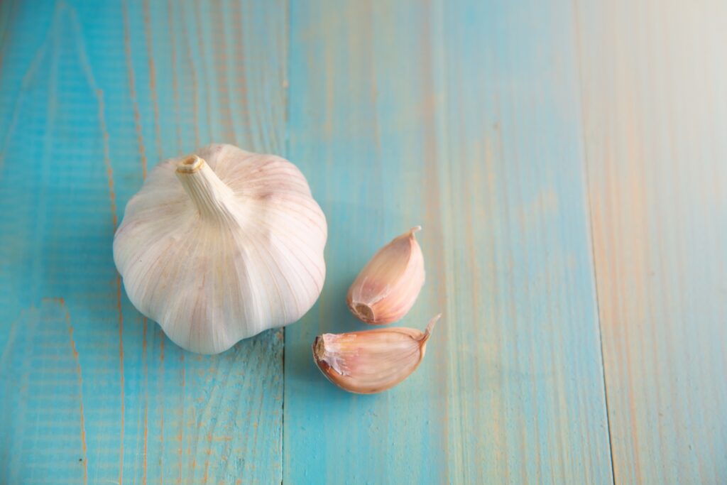 Raw Garlic Consumption