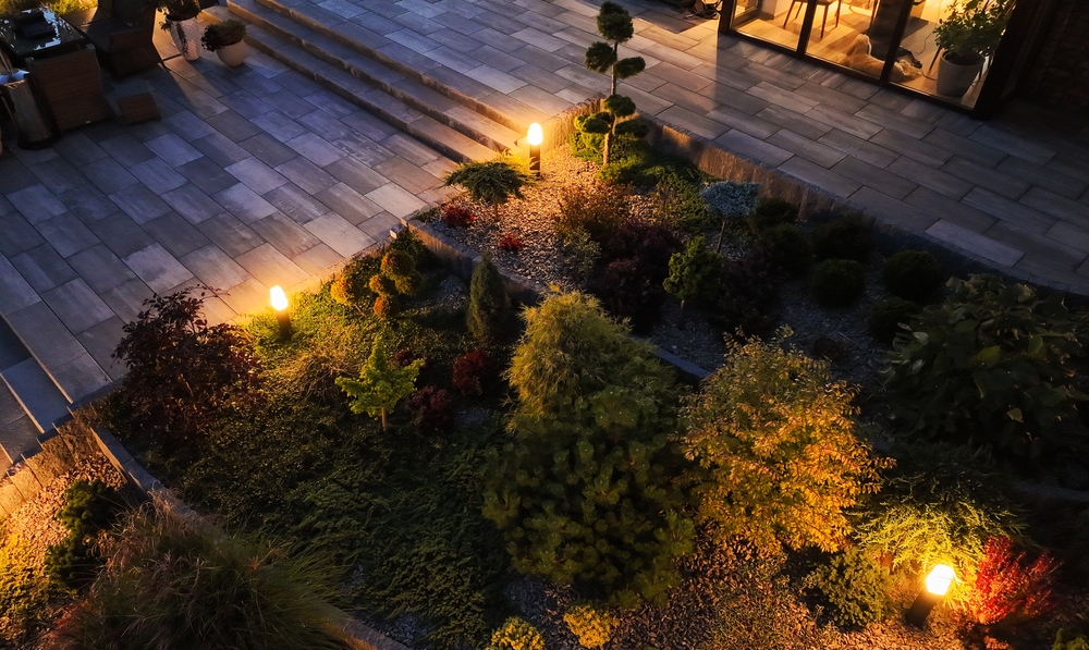 Many Garden Lighting Ideas Make Your Yard Shine Over The Holidays