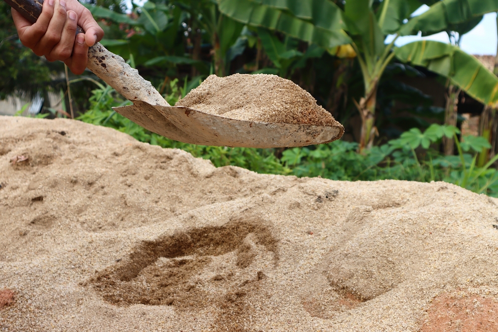 Low-Cost Ways to Improve Clay Soil