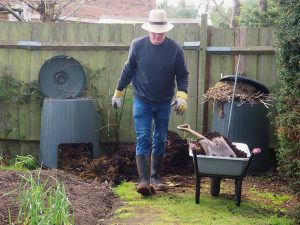 The Yard Waste Secret: How Your Neighbors are Giving Away Free Garden Gold