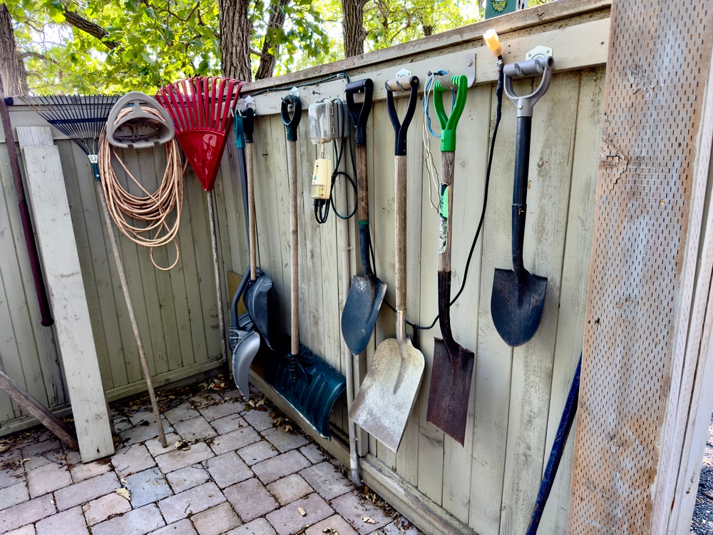 The Tool-Share Strategy: How to Get Luxury Garden Tools for Free