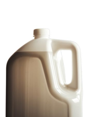 Turn Household Containers Into Thriving Veggie Gardens With Buckets, Totes & Milk Jugs