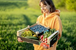 Why More Homeowners Are Replacing Grass With Food Gardens in 2026