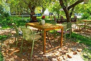 The Budget Backyard Trend That Makes Homes Feel More Relaxing