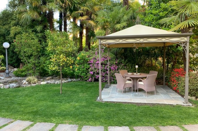 7 Ways to Build a Backyard Retreat With Plants You Already Own