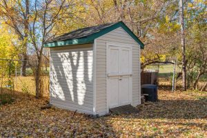 7 Ways to Prepare a Garden Shed for Fall Without Buying Organizers