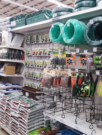 buying garden supplies off-season