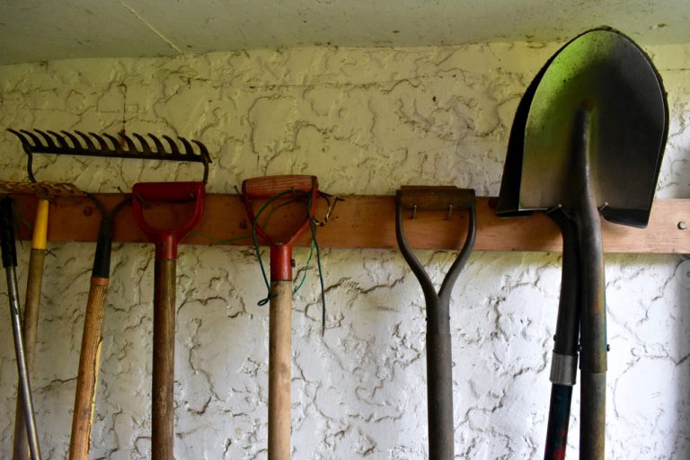 garden tool storage